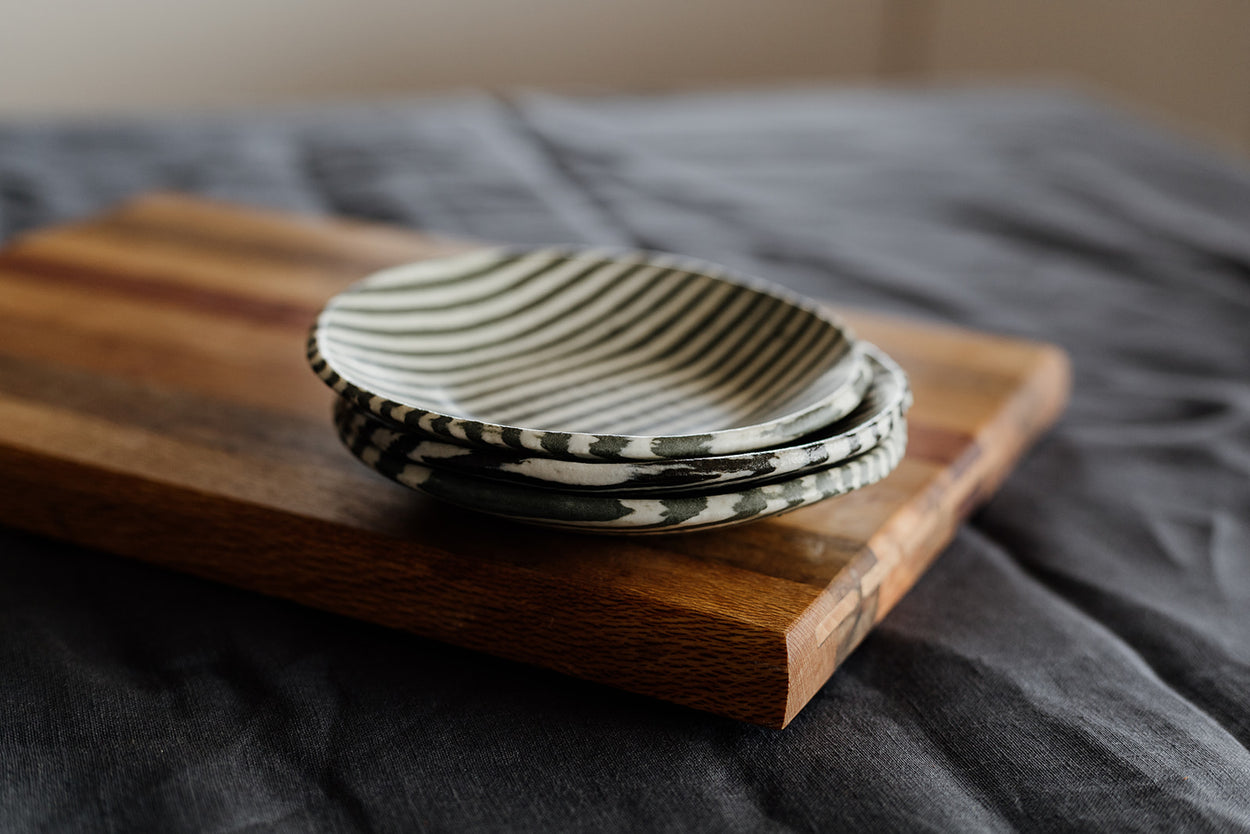 Nerikomi Flat Dish Striped